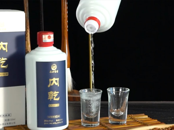 白酒掛杯現象不是品酒的標準 白酒掛杯現象不是品酒的標準