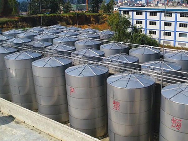 白酒貼牌生產廠家官網.jpg 白酒貼牌生產廠家官網.jpg